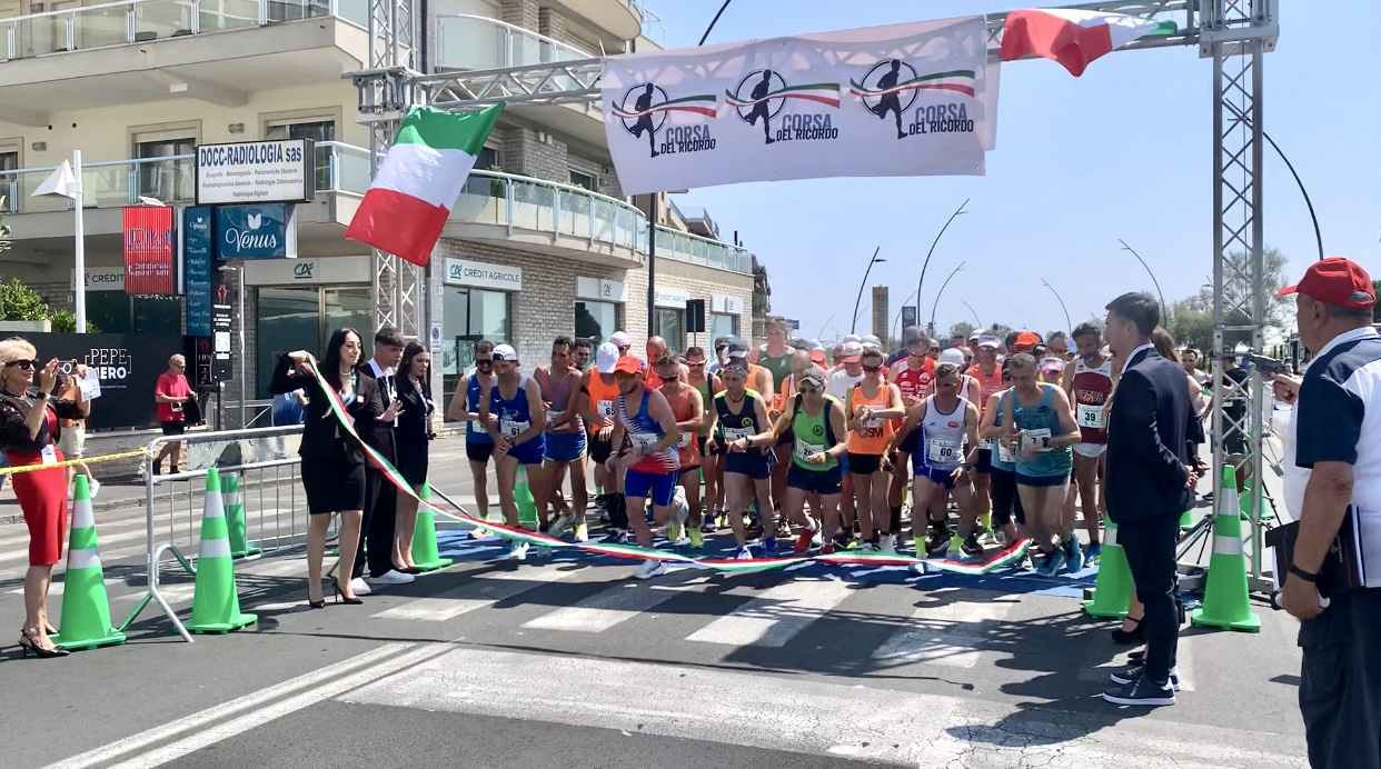 La partenza della tappa di Catania